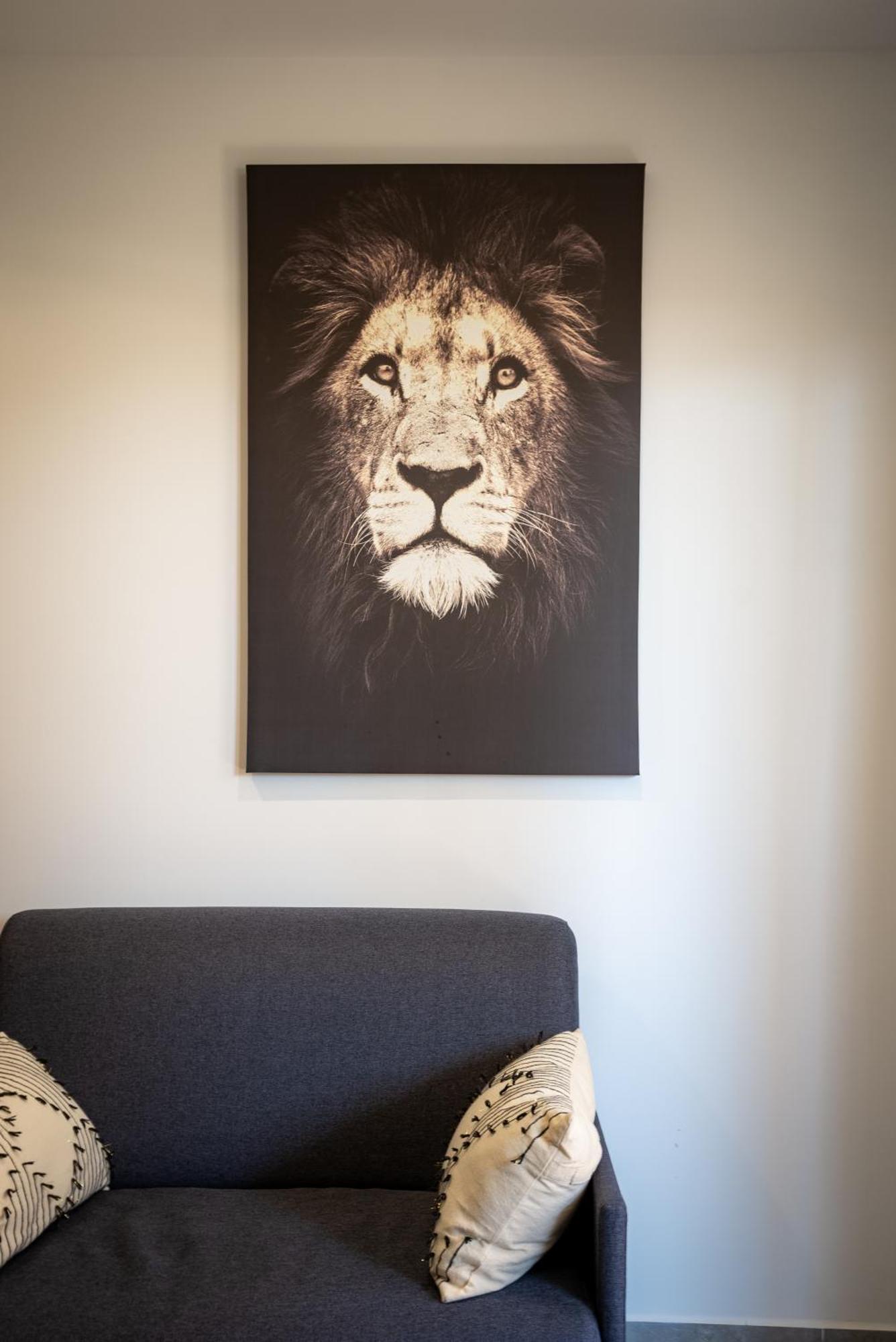 Отель Les Loges Du Luberon Coustellet Экстерьер фото