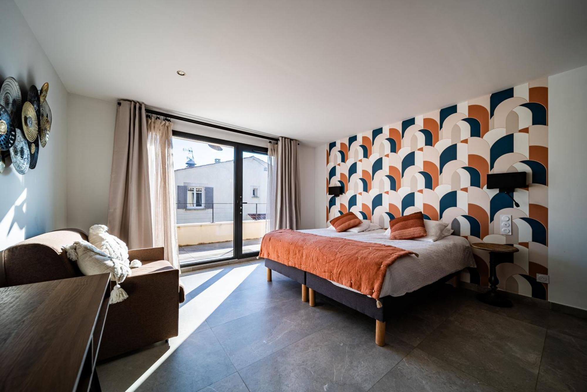 Отель Les Loges Du Luberon Coustellet Экстерьер фото